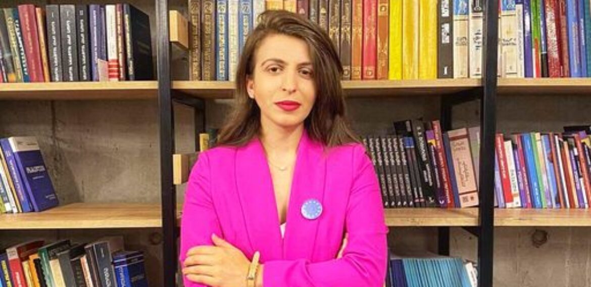 სამოქალაქო განათლების პედაგოგი, ირინა მიქავა EU4Youth Alumni Network-ის წევრი გახდა მომავალი 2022-2023 წლებში საქართველოდან