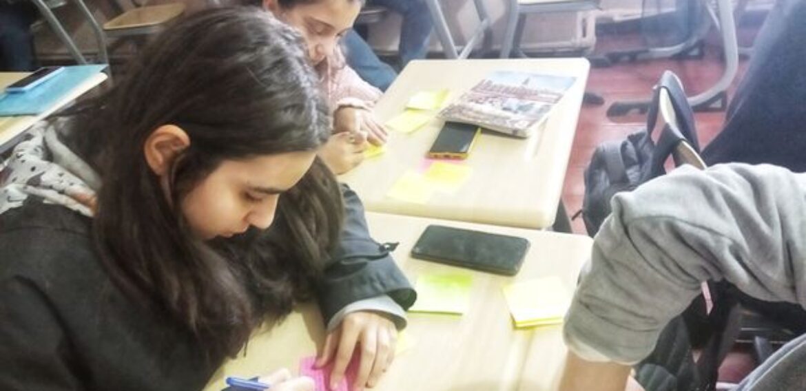 სამოქალაქო განათლების ერთ-ერთი აქტივობის  ,,ინიციატივა და მეწარმეობა” ფარგლებში მერვე კლასის მოსწავლებმა სათემო პრობლემები და გადაჭრის გზები ჩამოაყალიბეს.