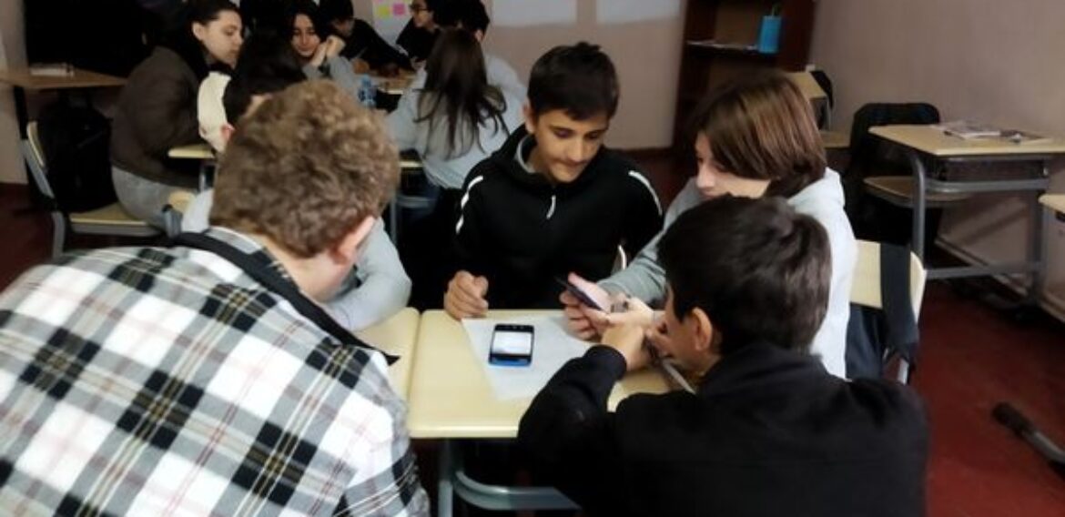 მერვე კლასის მოსწავლეებმა თანასწორობის კვირეულის ფარგლებში შეასრულეს აქტივობა, ,,საშინაო საქმეები”