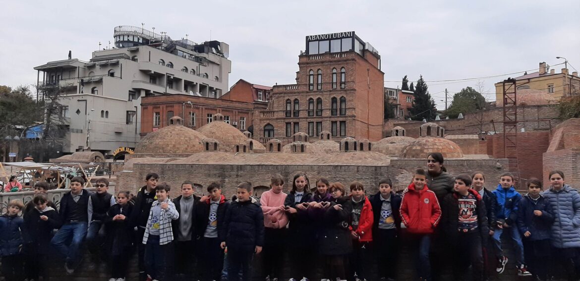 მეოთხე კლასის შემეცნებითი მოგზაურობა პროექტ ,,კულტურული მემკვიდრეობა” ფარგლებში.