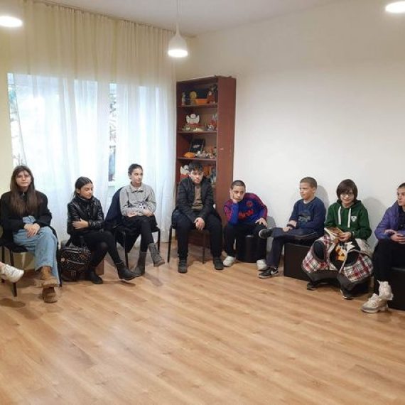 ერნე სვინგენის ერთ-ერთი  ყველაზე ცნობილი წიგნი – „ბალადა გატეხილ ცხვირზე” განხილვა წიგნის კლუბში.