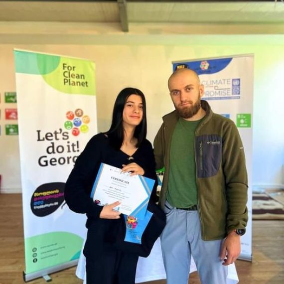 მეთერთმეტე კლასის მოსწავლე ქეთევან მიქელაძემ , მონაწილოება მიიღო Let`s Do it საქართველოს ორგანიზებითა და გაეროს Climate Promise პროგრამის მხარდაჭერით ჩატარებულ  ეკო ბანაკში  „ერთად გავამწვანოთ მომავალი“