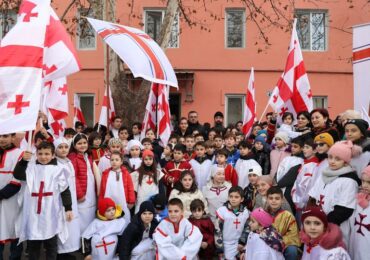 ა(ა)იპ იოანე ბოლნელის სახელობის სკოლა საშობაო „ალილოს“ მსვლელობას შეუერთდა