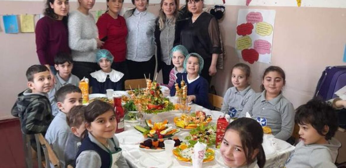 პროექტ ,,ჯანსაღი კვება-ჯანსაღი გარემო” ფარგლებში წმ.ნინოს სახ.მეორე კლასში ჯანსაღი კვების გაკვეთილი ჩატარდა