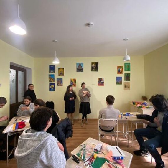 გრძელვადიანი საერთაშორისო პროექტის: “Remember to Act: Understand, Learn, Act” პროექტის ფარგლებში ინოვაციური მესამე ეტაპის  “ჩემი ცხოვრების ჩემოდანი / Suitcase of My life”, ფარგლებში  შემოქმედებითი/სამშვიდობო ვორქშოფი ჩატარდა