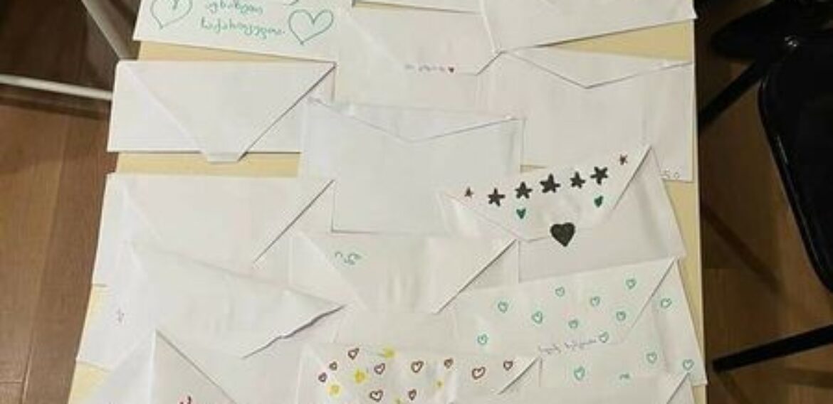 სამოქალაქო განათლების კლუბის ორგანიზებით მოსწავლეებმა დაწერეს წერილები აფხაზი თანატოლებისთვის სახელწოდებით ,,letters for peace/წერილები მშვიდობისთვის”