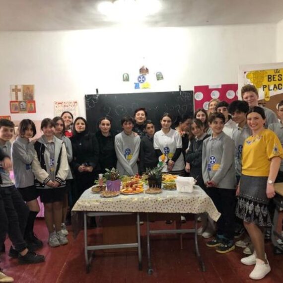 მერვე კლასში,დამრიგებლის საათის ფარგლებში, ჯანსაღი კვების გაკვეთილი ჩატარდა