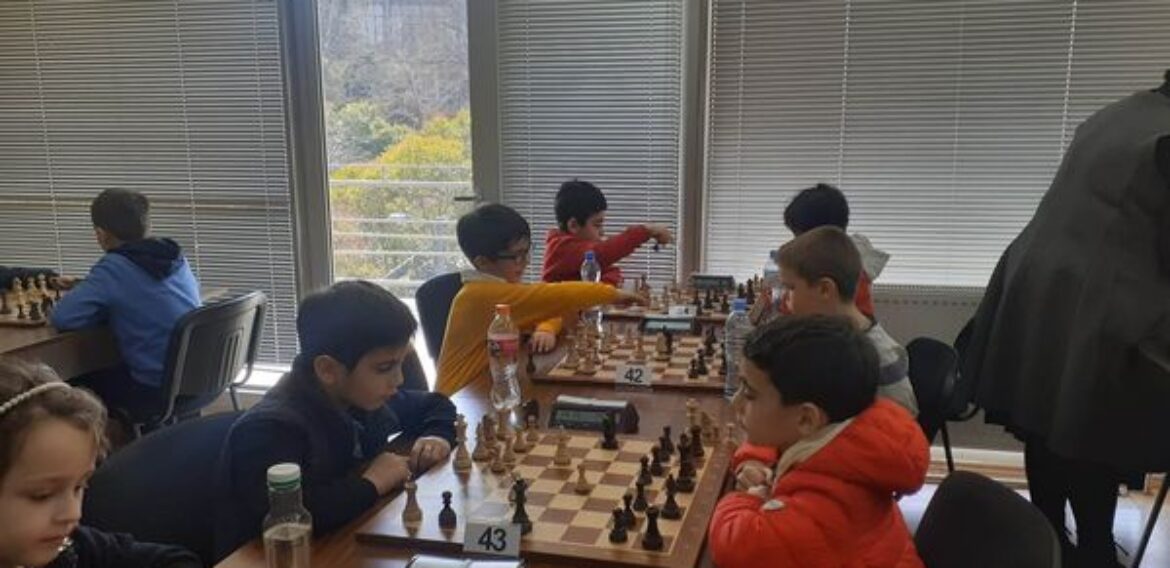 ა(ა)იპ იოანე ბოლნელის სახელობის ჭადრაკის კლუბის წევრებმა ნონა გაფრინდაშვილის სახელობის ჭადრაკის სასახლეში ჭადრაკის საკვალიფიკაციო ტურნირში მიიღეს მონაწილოება