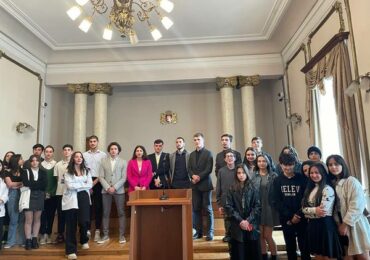 სამოქალაქო განათლების კლუბის Peak Of Changes/ცვლილებების პიკი  ორგანიზებით  სისხლის სამართალში იმიტირებული პროცესი  გაიმართა